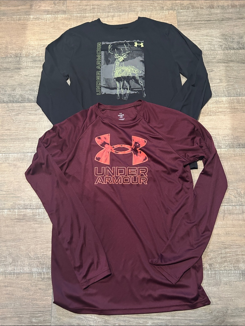 Under Armour XL Shirts